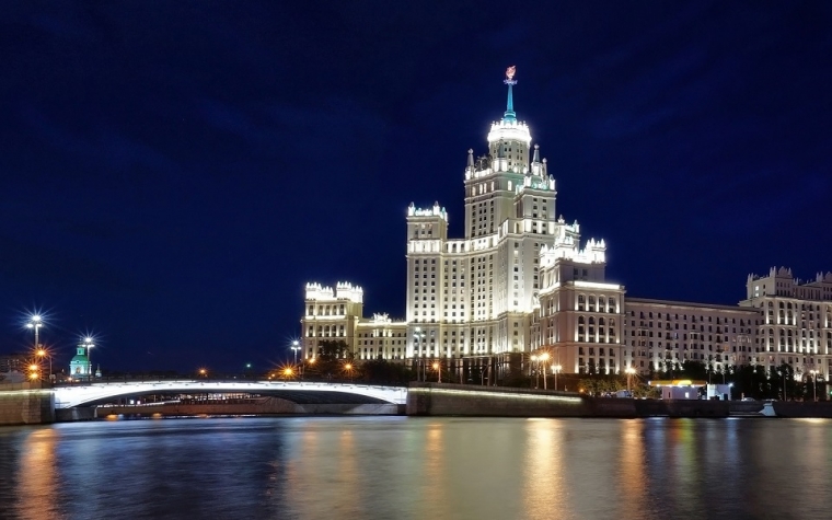 Речной Гранд-круиз на теплоходе Барс по Москве-реке с салютом на 23 февраля - вид 11